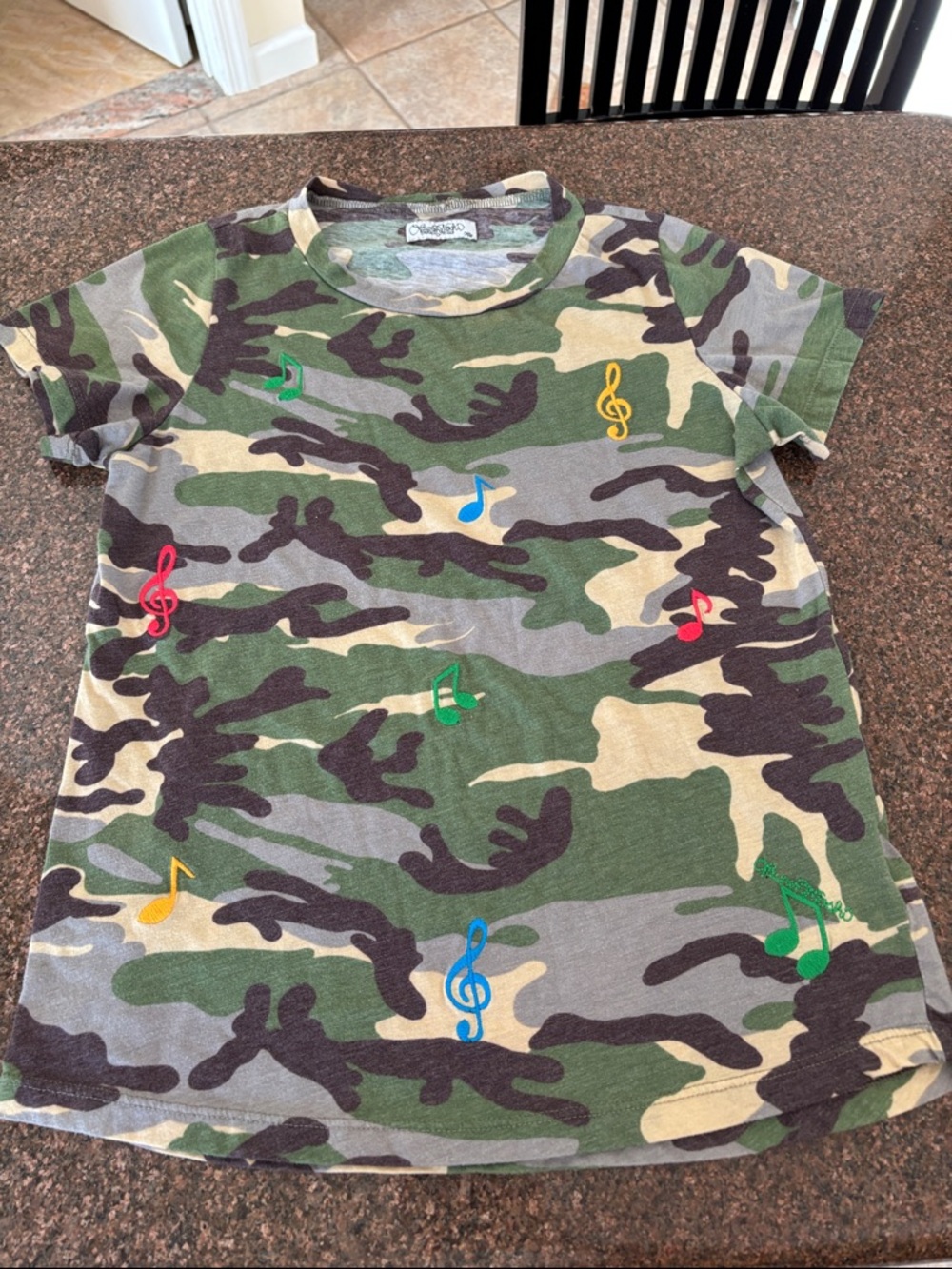 Lauren Moshi Green Camo Multicolor Embroidered Music Notes T Shirt-XS